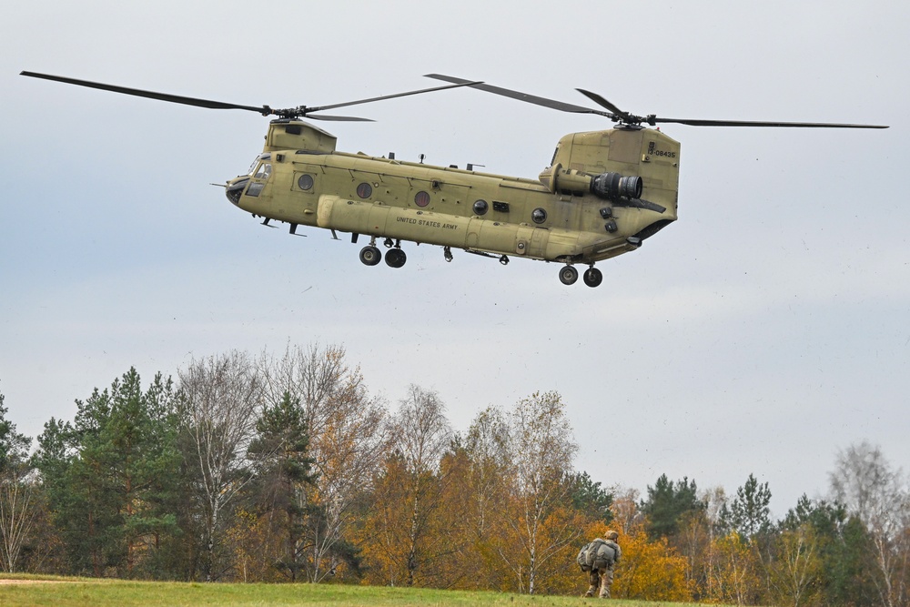 173rd Airborne Brigade jumps at Bunker Drop Zone