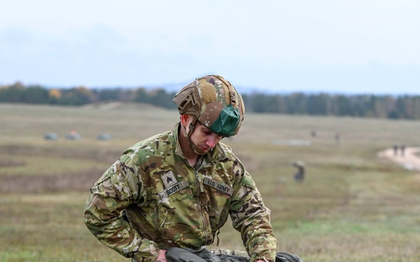 173rd Airborne Brigade jumps at Bunker Drop Zone