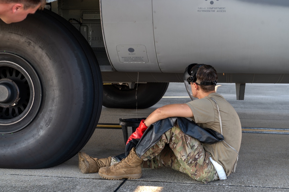 Unsung heroes keep our aircraft soaring!