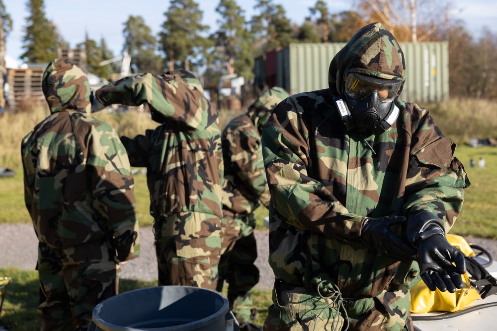 EOD and CBRN Conduct Training Together