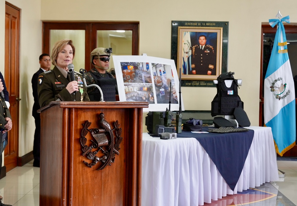 Gen. Richardson visits Guatemala