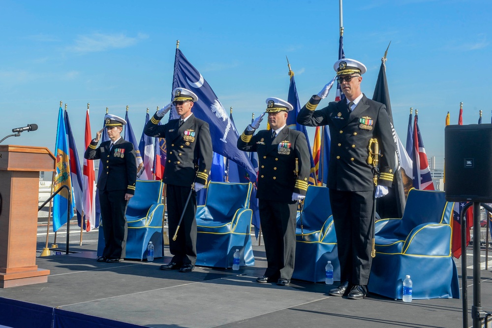 USS Manchester (LCS 14) Blue Crew Conducts Change of Command