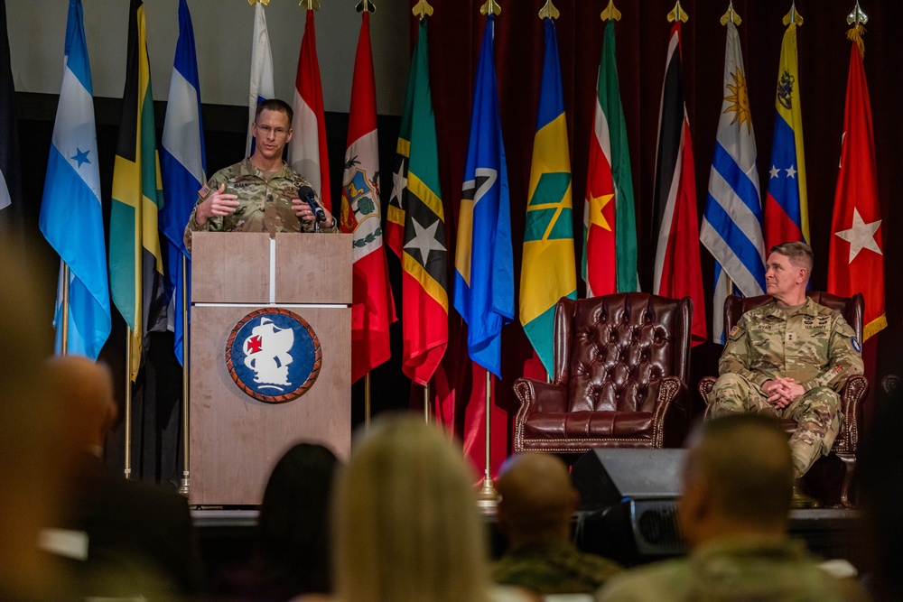 Army South Bids Farewell to Command Sgt. Maj. Graves and Welcomes Command Sgt. Maj. Olsen During Change of Responsibility Ceremony