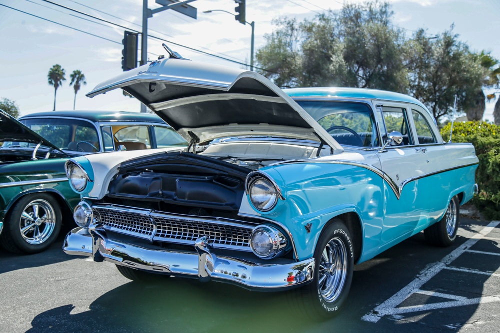Red Ribbon Week Car Show