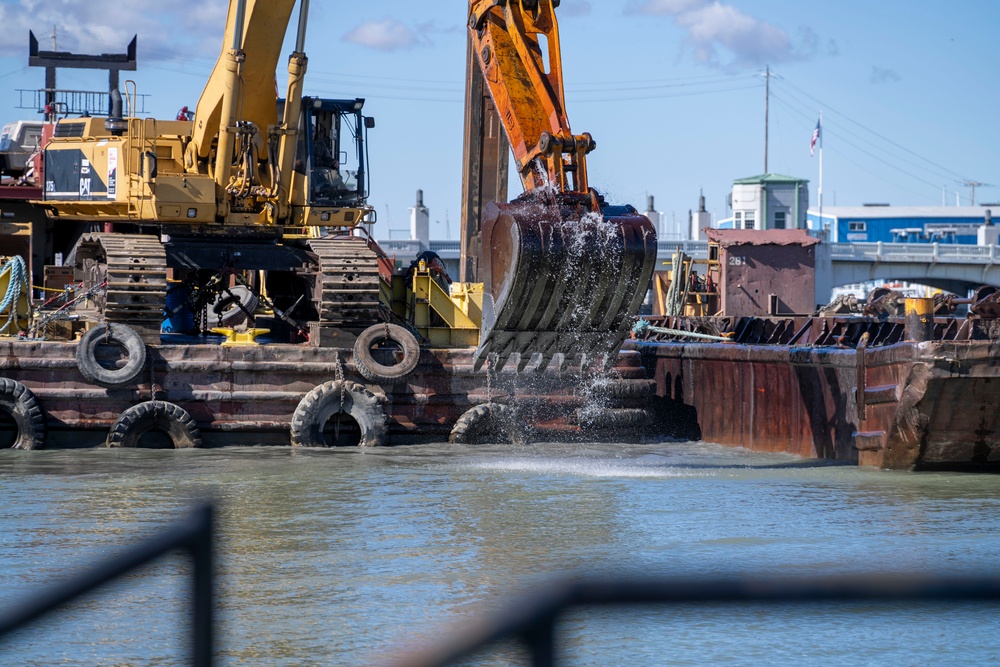 Dredging Port Clinton Harbor