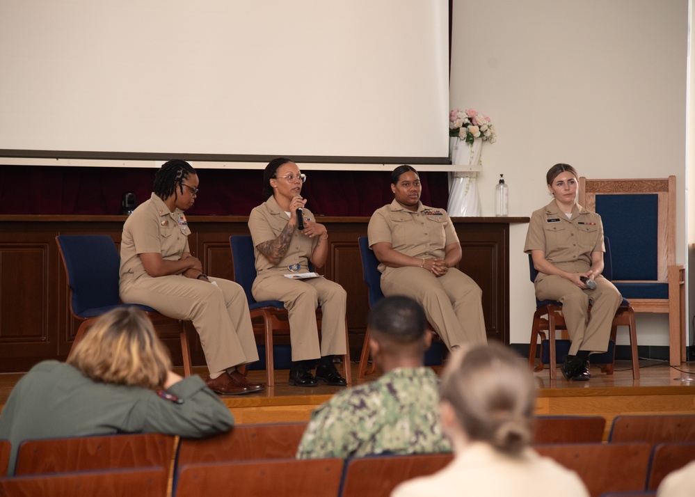 Sasebo Women's Leadership Symposium 2024