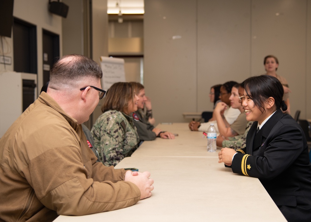 Sasebo Women's Leadership Symposium 2024