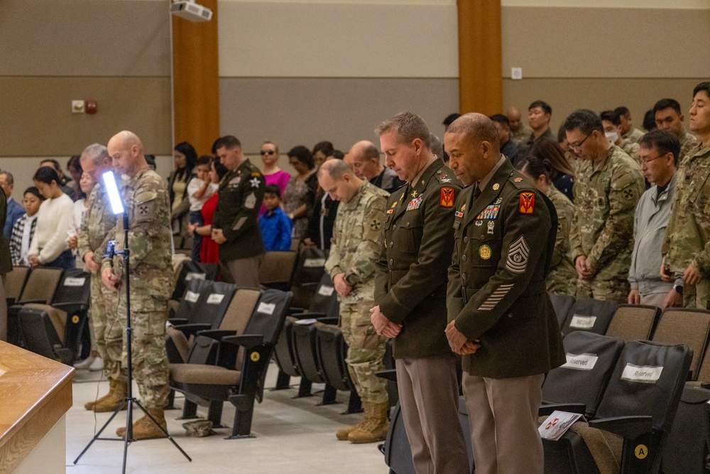 35th ADA BDE hosted the Eighth Army Quarterly Retirement Ceremony