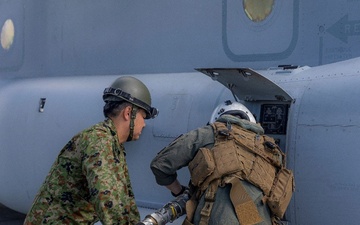 KS25 | U.S. Marines, JGSDF refuel MV-22B Ospreys at Camp Takayabaru