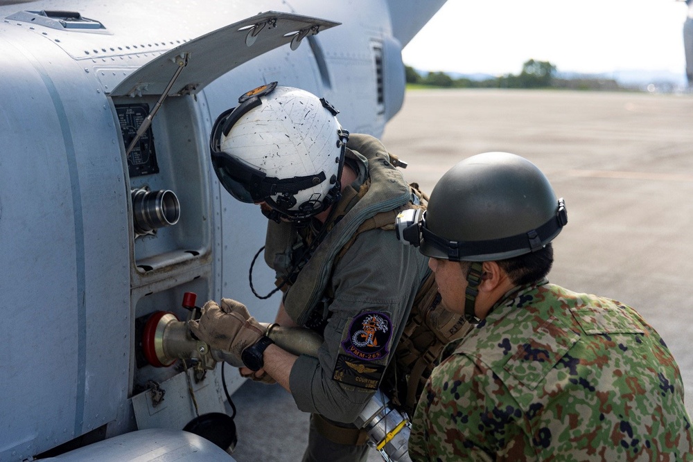 KS25 | U.S. Marines, JGSDF refuel MV-22B Ospreys at Camp Takayabaru