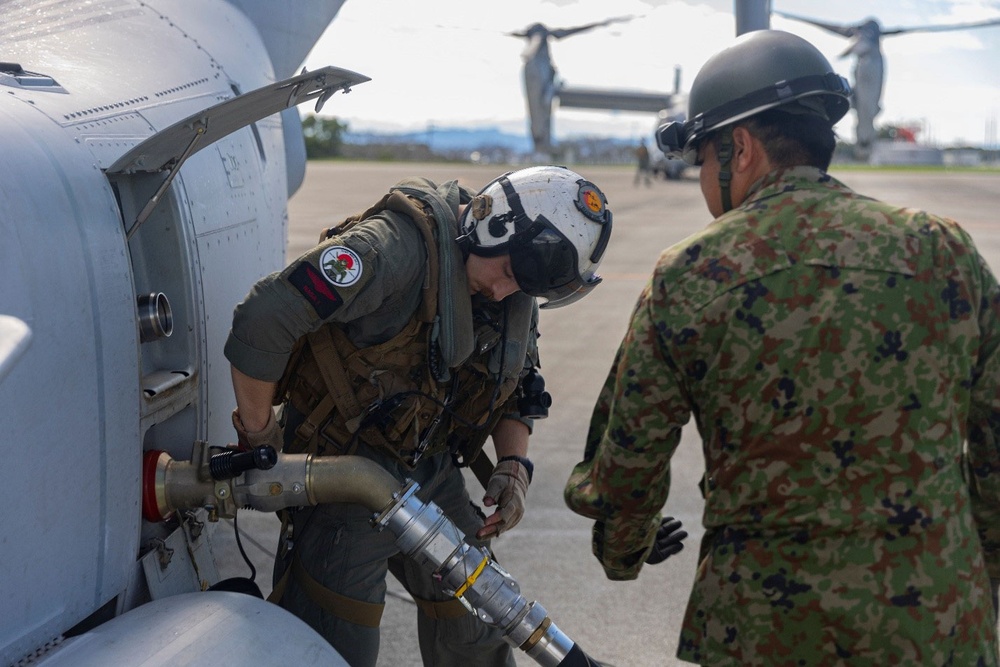 KS25 | U.S. Marines, JGSDF refuel MV-22B Ospreys at Camp Takayabaru