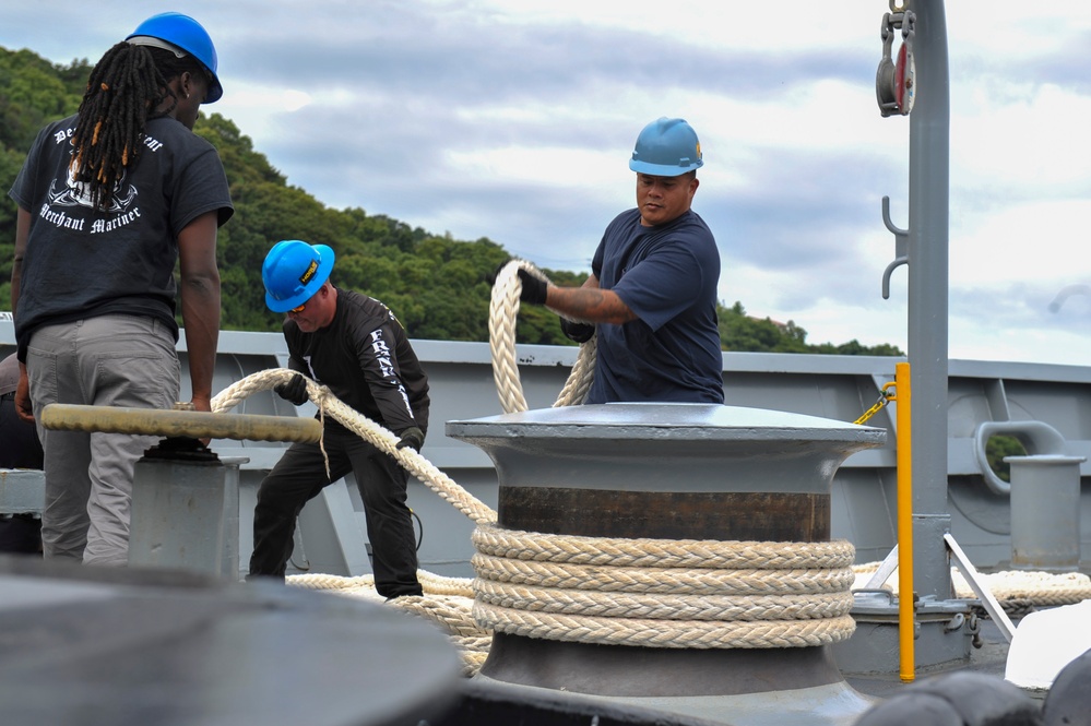 USS Frank Cable Arrives Sasebo, Japan