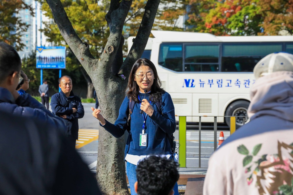 Thunder Soldiers experience Korean culture in Seoul