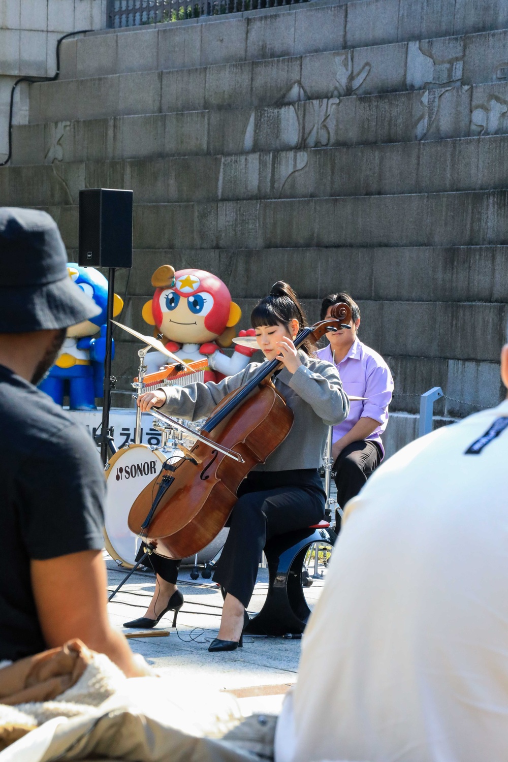 Thunder Soldiers experience Korean culture in Seoul