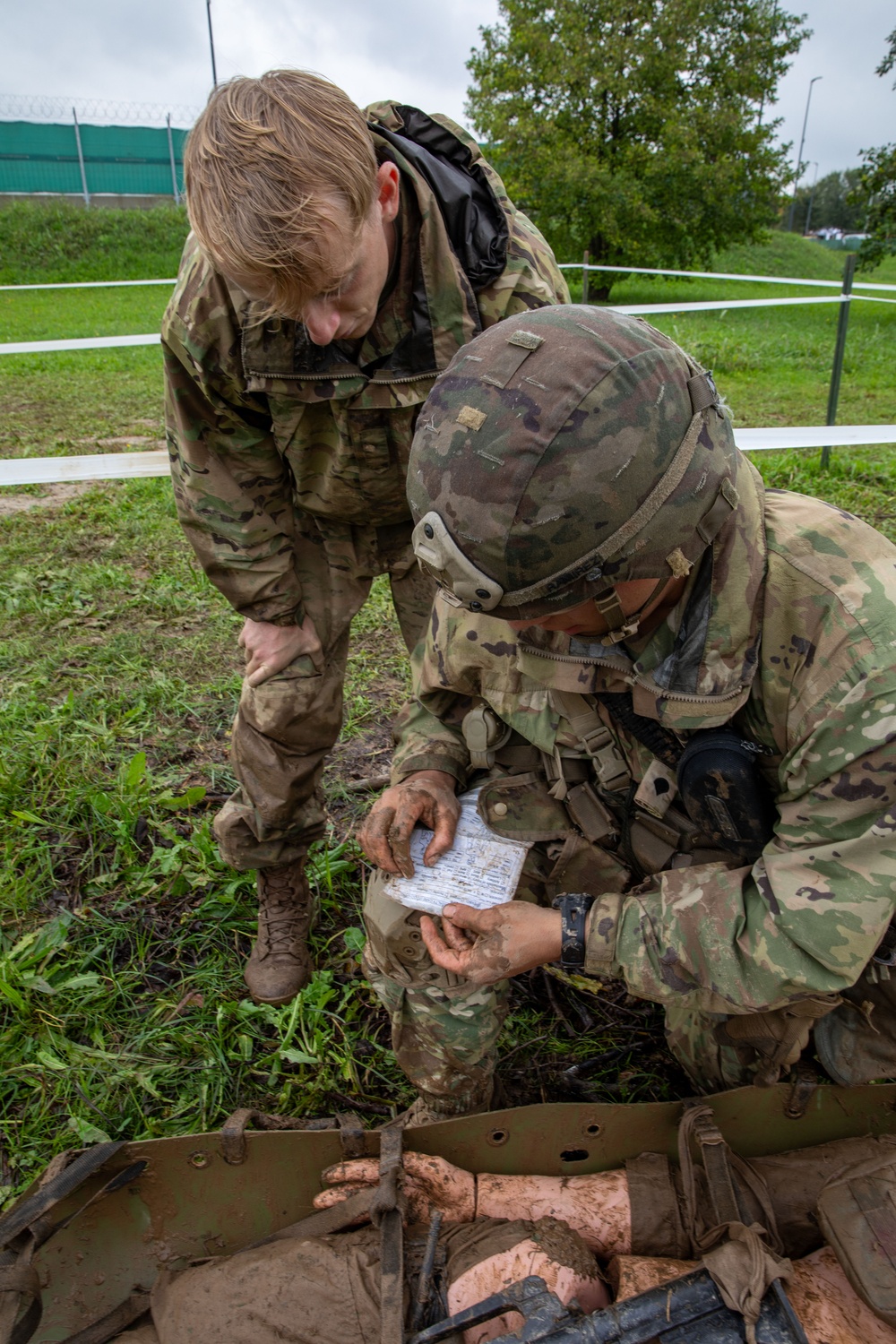 Soldiers train for upcoming expert soldier badges