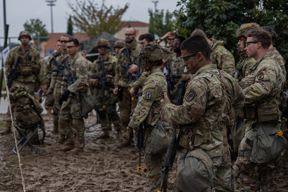 Soldiers train for E3B in Vicenza