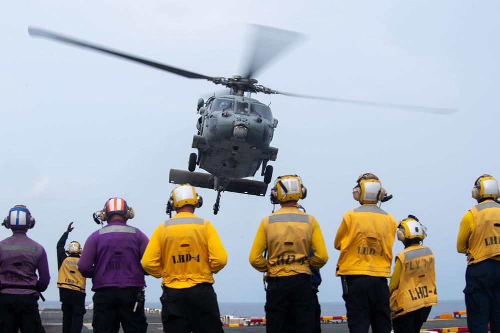 Boxer, 15th MEU and VMM 165 prepare for Kamandant