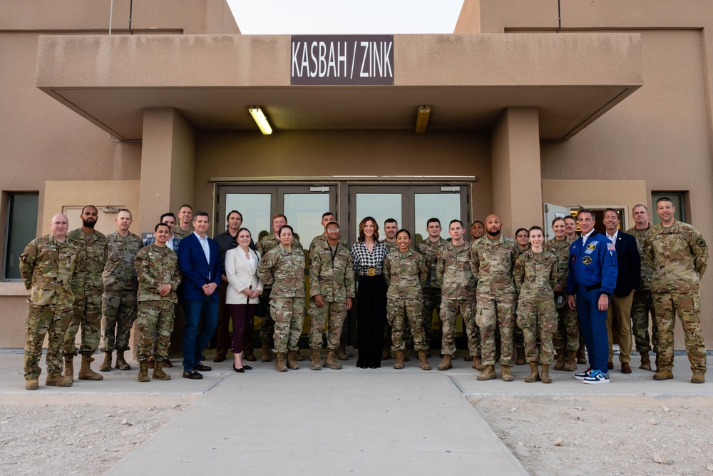 Medal of Honor Museum leaders visit deployed Airmen