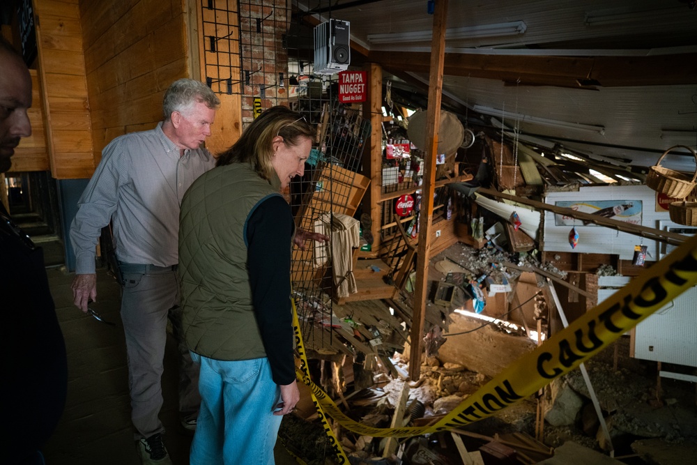 FEMA Administrator Visits Chimney Rock