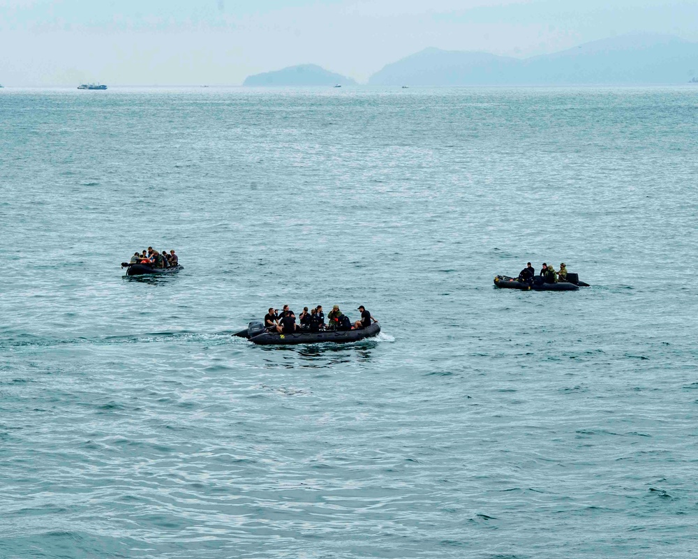 U.S. Naval Forces Participate in Republic of Korea Multi-National Mine Warfare Exercise