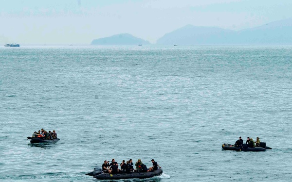 U.S. Naval Forces Participate in Republic of Korea Multi-National Mine Warfare Exercise