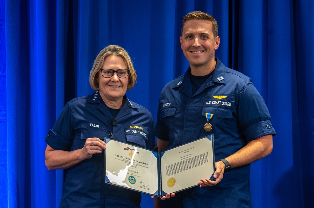 Commandant discusses service culture workshop with Coast Guard crews in the greater Miami area