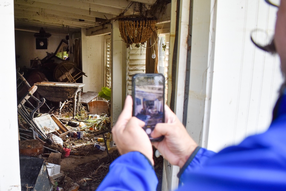 Preliminary Damage Assessment Team in Montgomery County