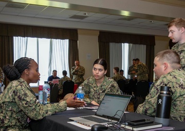 Navy Hosts A Professional Apprentceship Career Track Fleet Engagement
