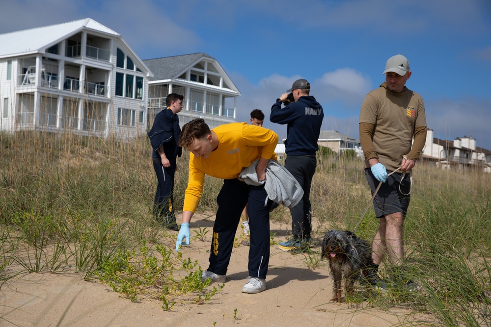 USS George H.W. Bush command ‘Thousand Points of Light’ community service event