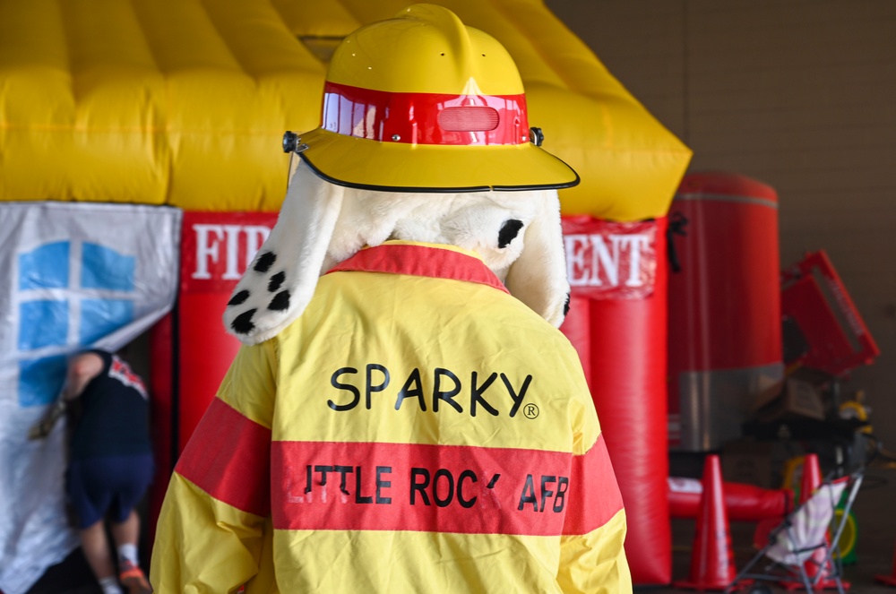 Little Rock AFB celebrates National Fire Prevention Week