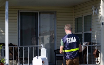 FEMA Disaster Survivor Assistance Teams in Polk County