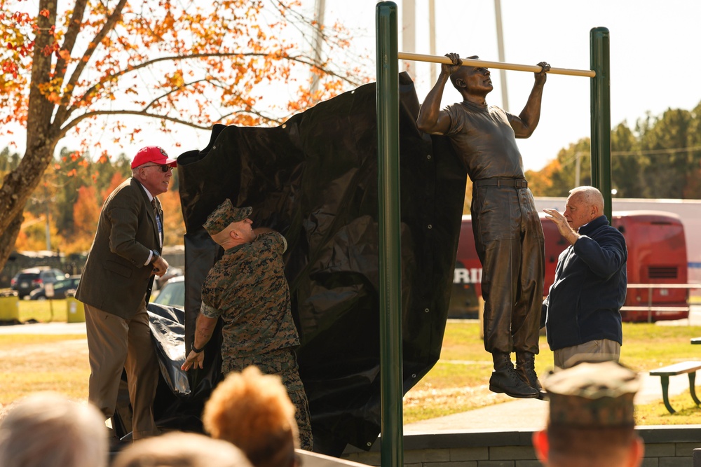 The Basic School class 1-68 ‘Courage’ monument dedication