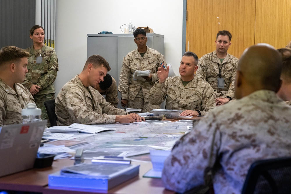 11th MEU Leaders provide guidance during WTI 1-25