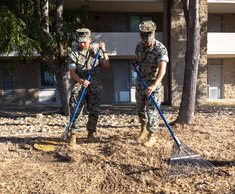 Barracks 360 Reset: I Marine Expeditionary Force Information Group executes Operation Clean Sweep