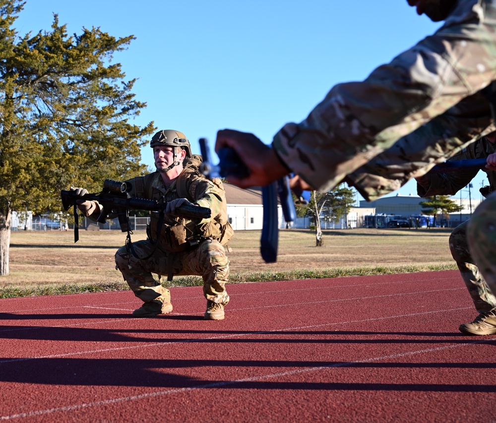 621 CRS concludes Ground Combat Skills Training week