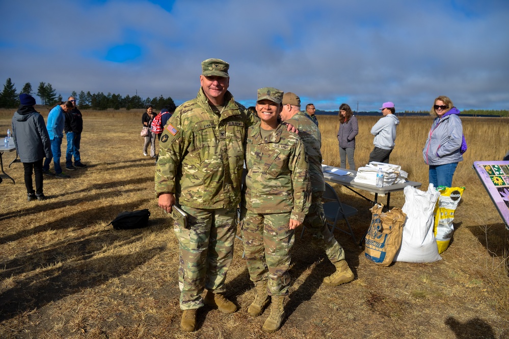 Sage Harvest Event Cultivates Teamwork and Tomorrow