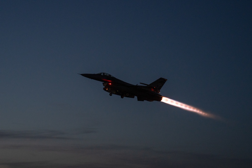 114th Fighter Wing conducts evening operations