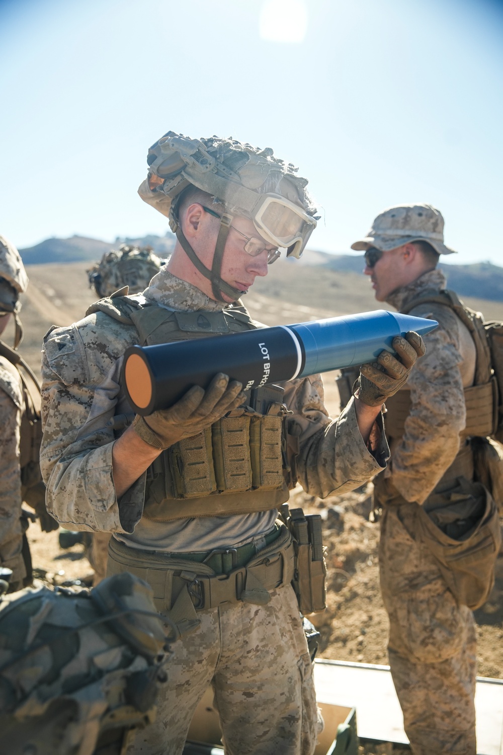 LAR Co. Conducts Low-Light Live-Fire Range at Camp Pendleton