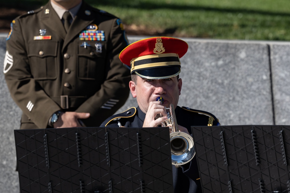 1st Special Forces Command (Airborne) honor President Kennedy with  Wreath Laying Ceremony in Arlington, Va