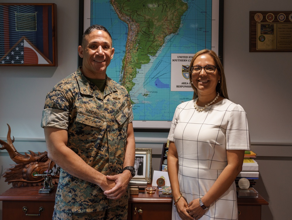 Brig. Gen. Omar Randall Meets with I&amp;L Assistant Deputy Commander