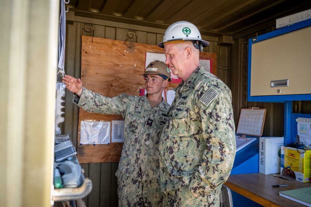 Chief of Civil Engineers visits NMCB-3