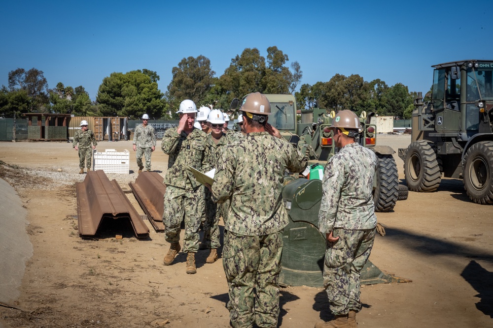 Chief of Civil Engineers visits NMCB-3
