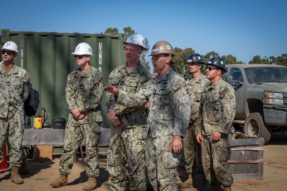 Chief of Civil Engineers visits NMCB-3