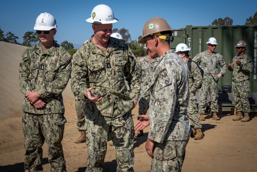 Chief of Civil Engineers visits NMCB-3