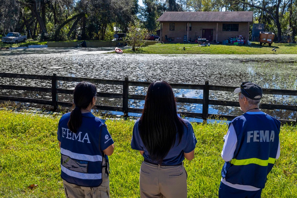 FEMA Disaster Survivor Assistance Teams in Lake Helen