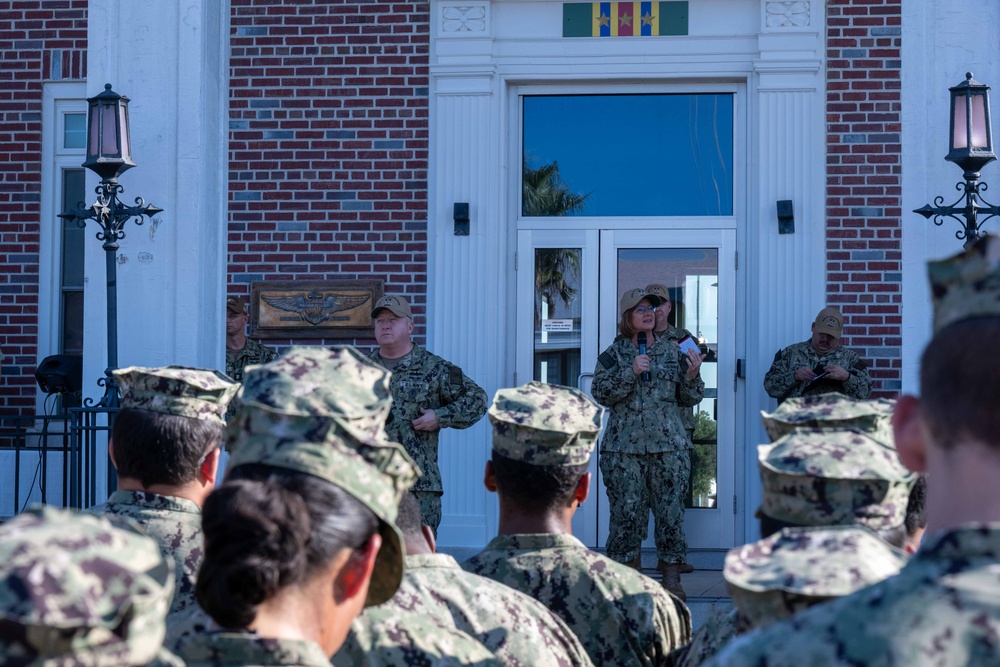 CNO Visits Information Warfare Training Command Corry Station