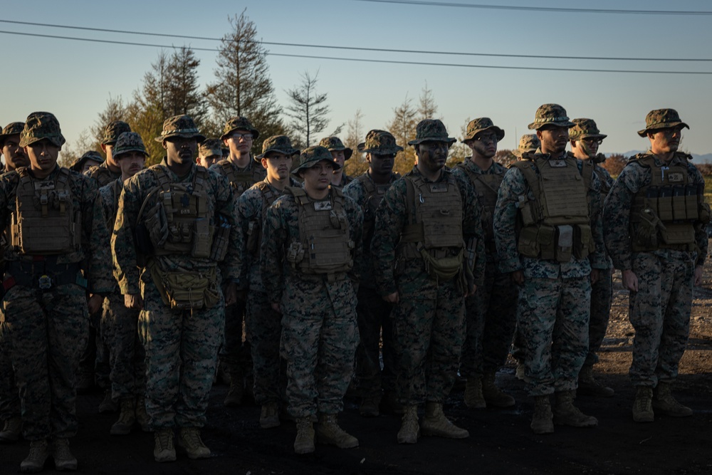 KS25 | 12th MLR Marine Reenlistment at Yausubetsu Maneuver Are