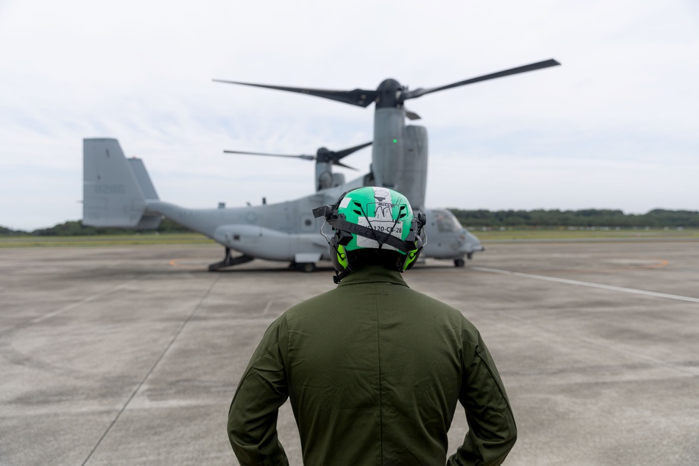 KS25 | VMM-265 takes off from JGSDF Camp Takayubaru for low-altitude training