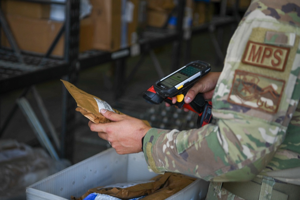 378th EFSS Airmen Process Approximately 3,346 Pieces of Mail