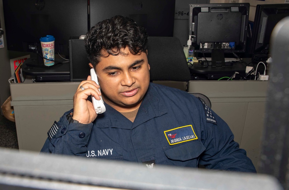USS George Washington Sailors Review Travel Claims and Qualifications